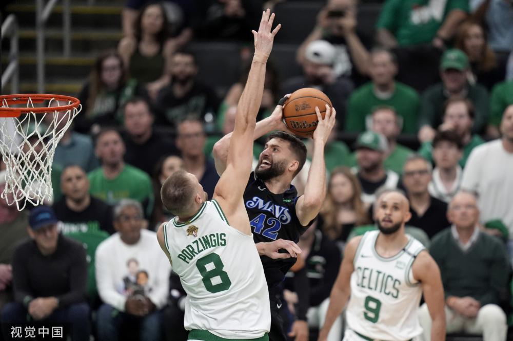 偏爱从后场 偏爱从后场